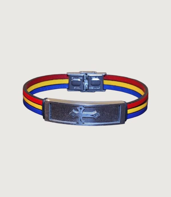 Brățară piele tricolor cu accesorii din inox