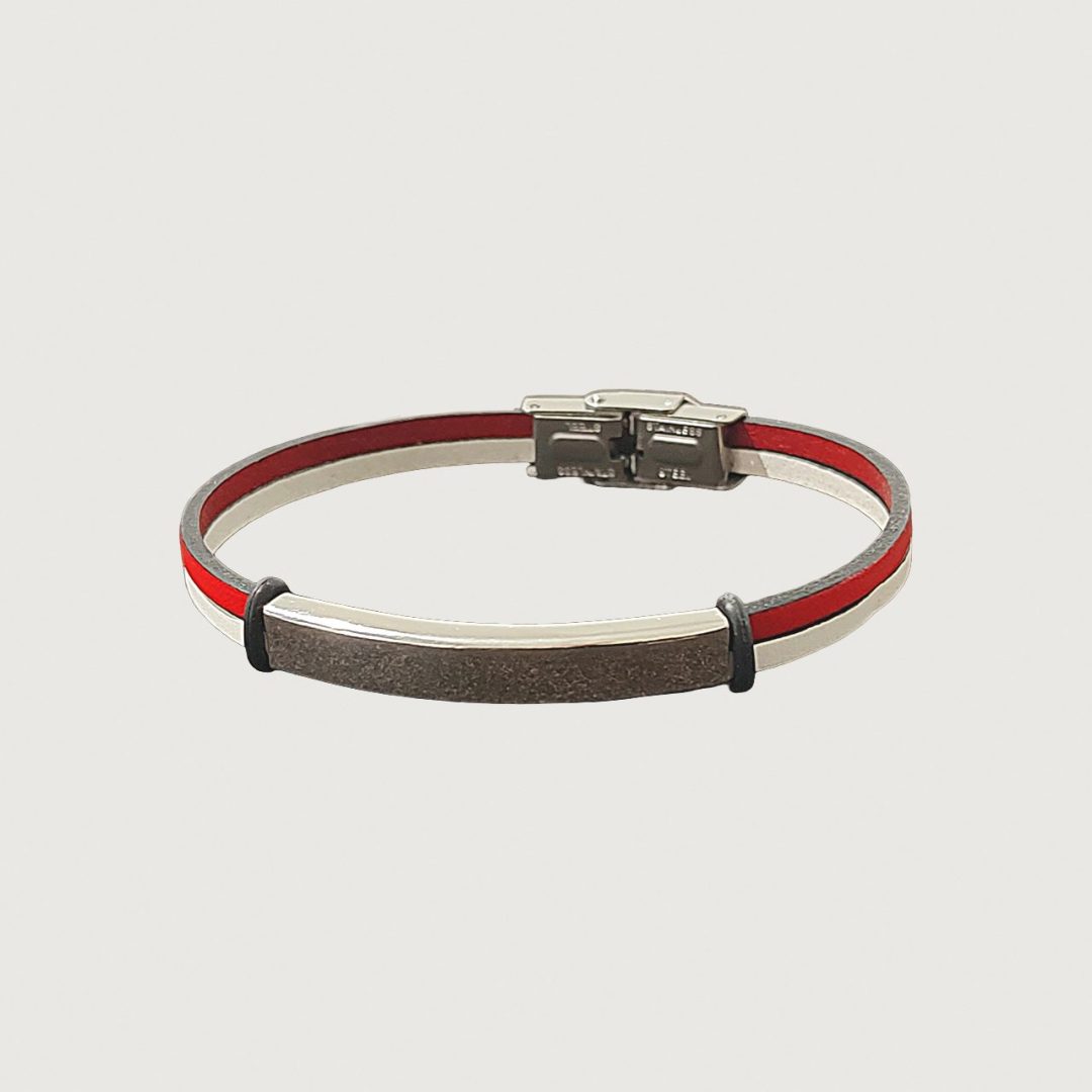 Brățară piele roșie și albă cu accesorii din inox