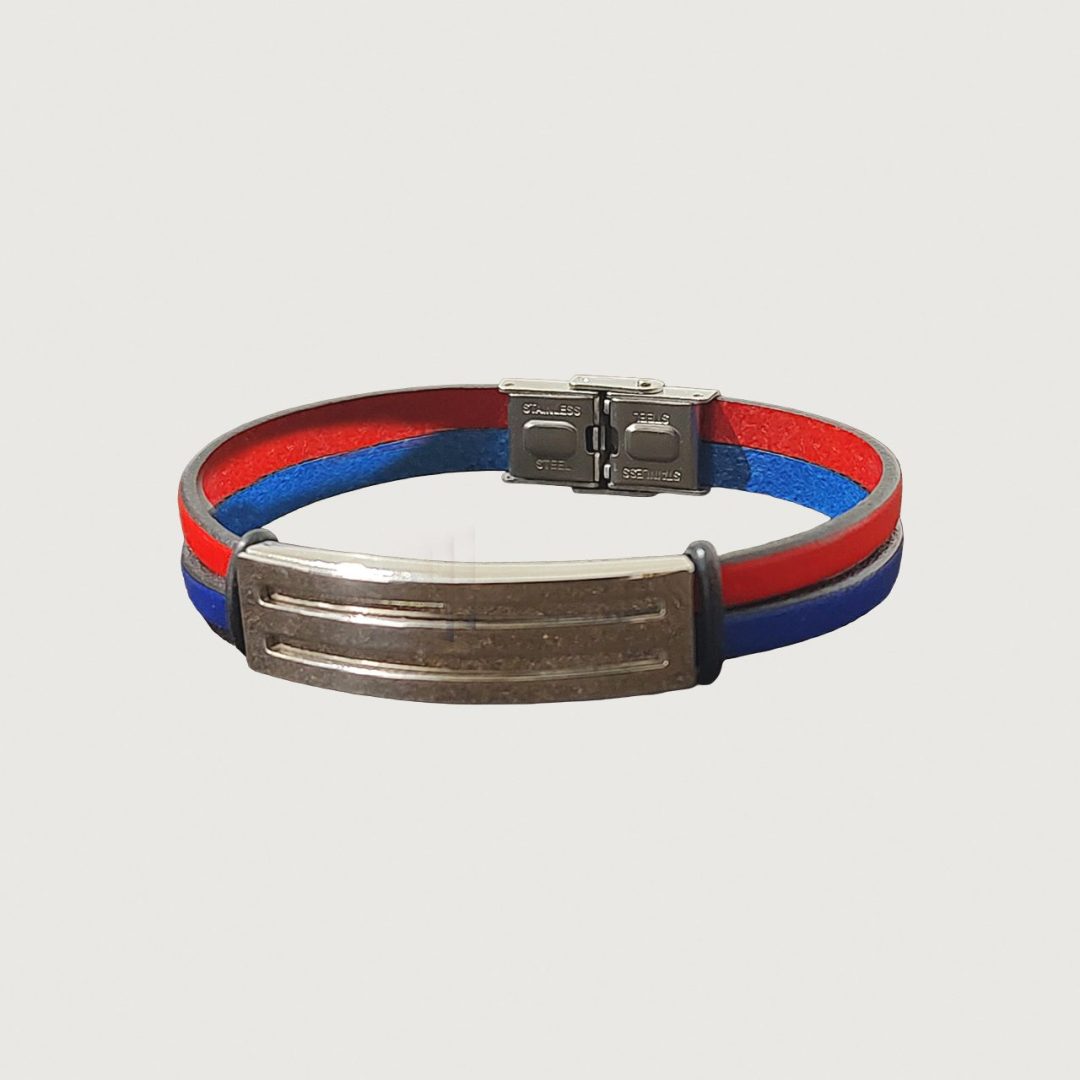 Brățară piele roșie și albastră cu accesorii din inox