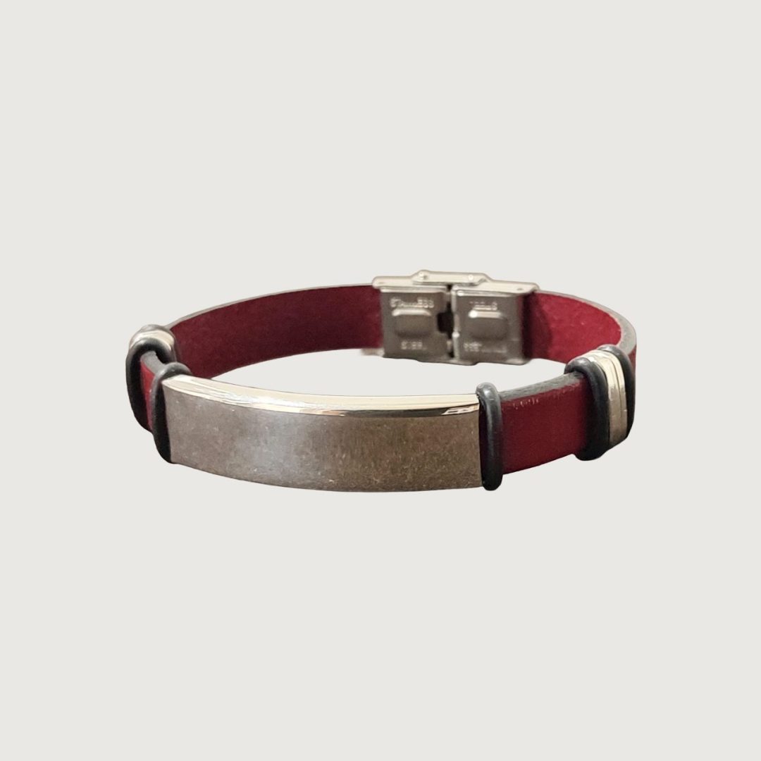 Brățară piele vișinie cu accesorii din inox