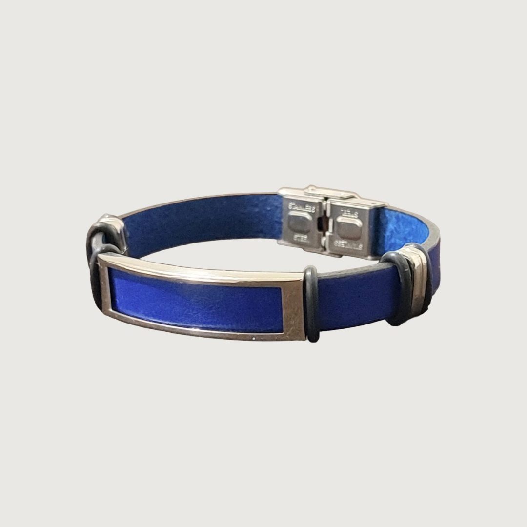 Brățară piele albastră cu accesorii din inox